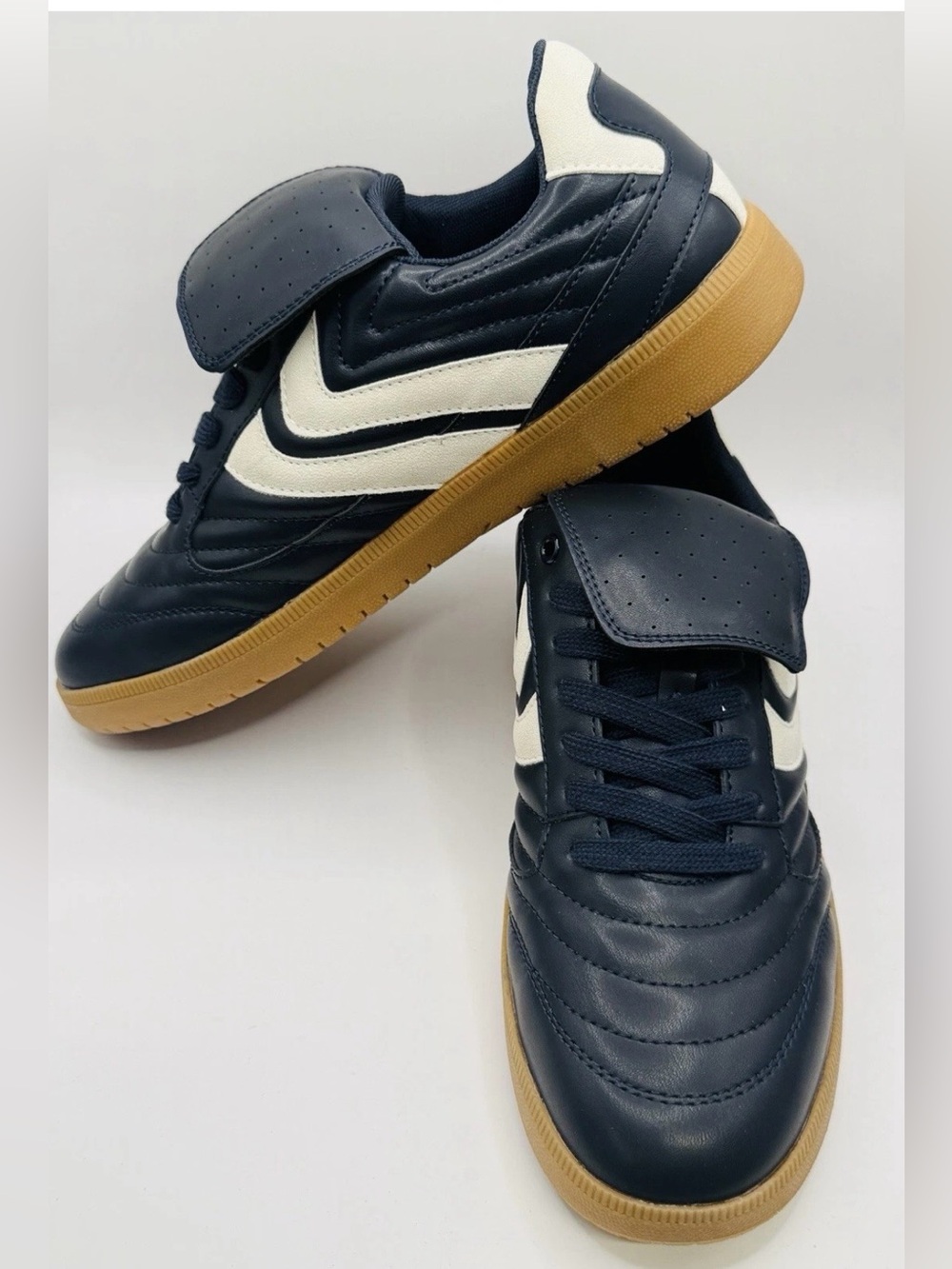 Madden NYC Muirr Sneakers Men’s Size 8 Sport Casual Shoes Gum Sole Comfort  Foam